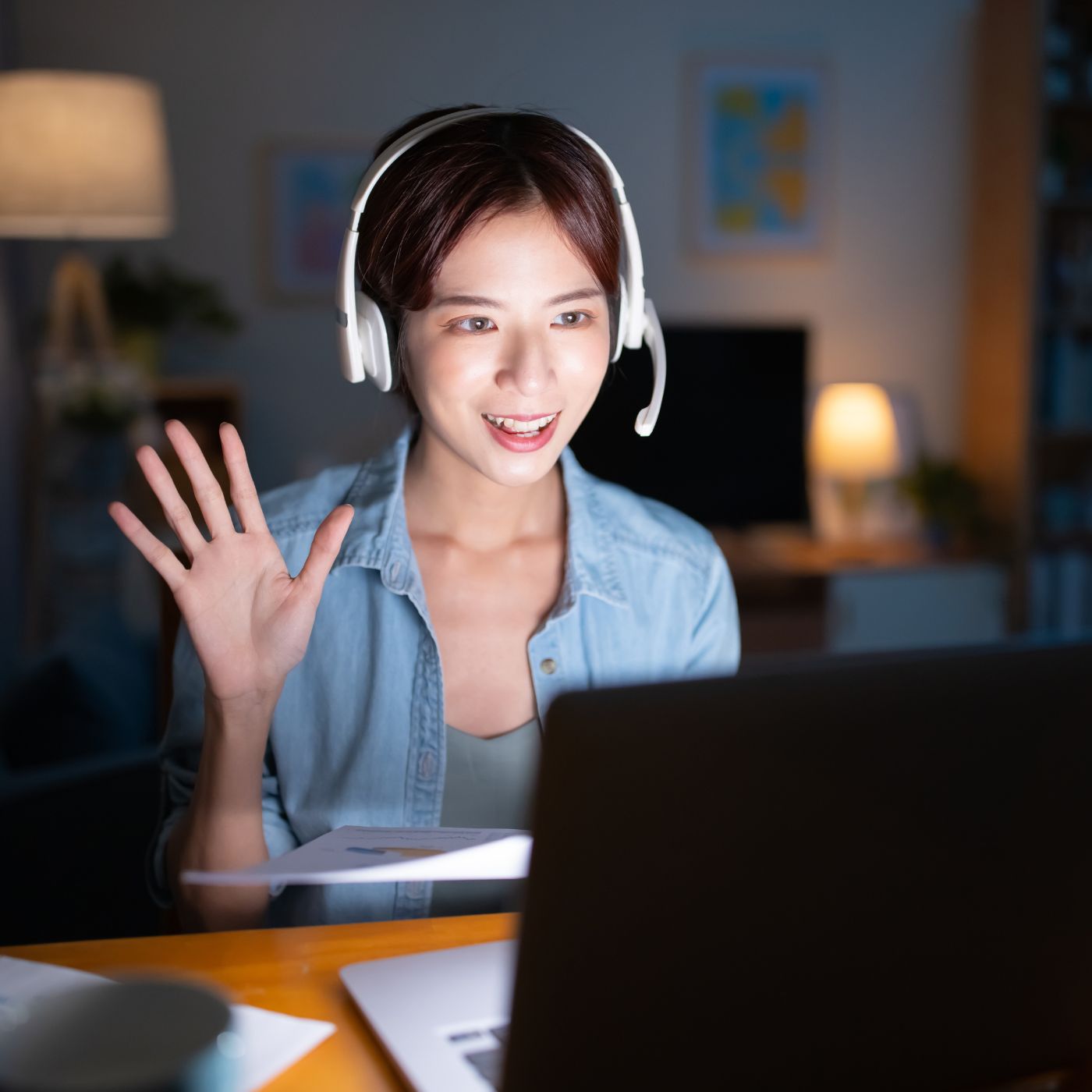 The Best Platform for Online Meetings: 13 Top Choices for 2024